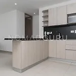 Infinitum Bayfront Condo By Nomad Guru